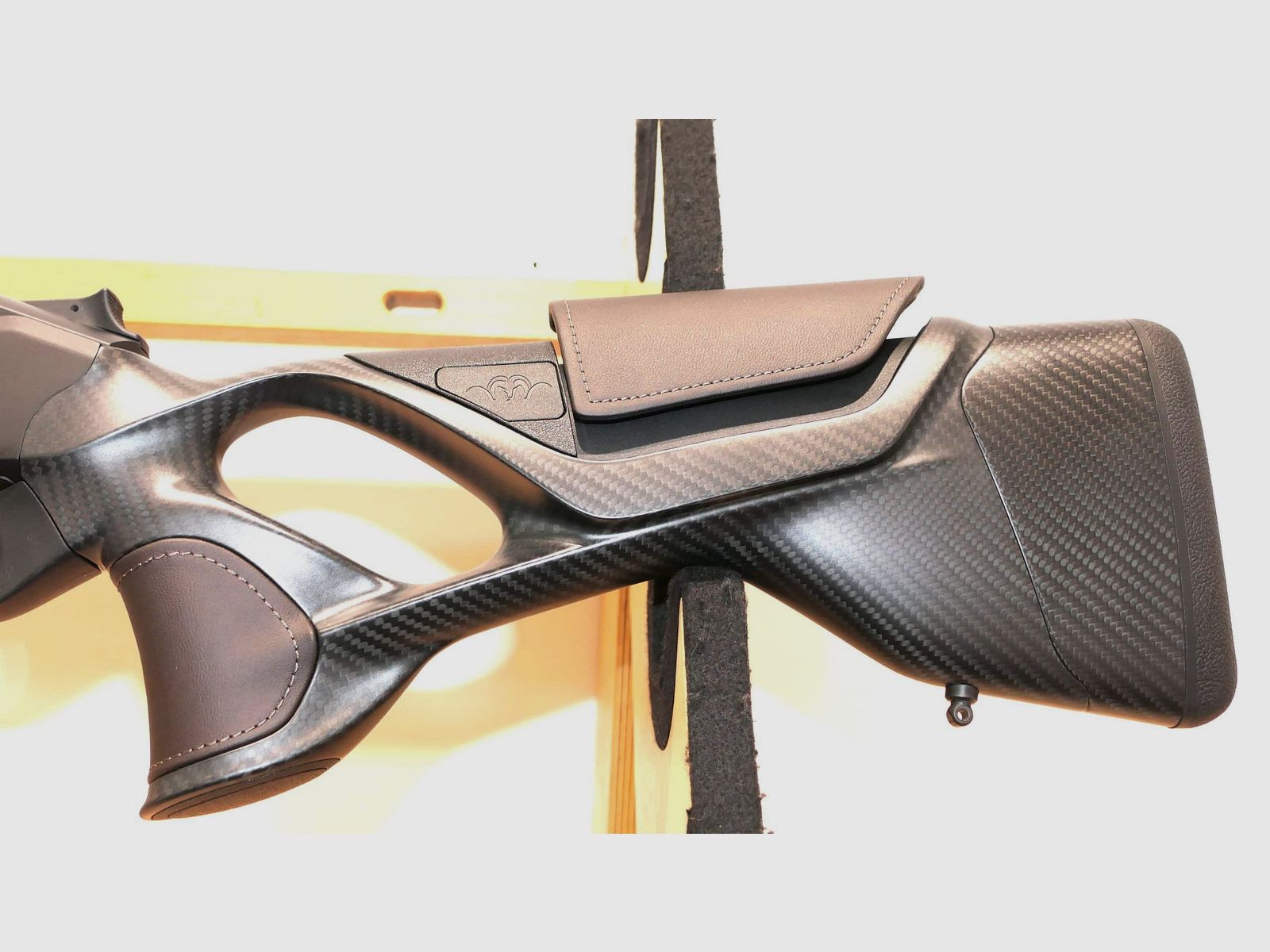 JAGDBÜCHSE BLASER R8 ULTIMATE CARBON LEDER+BACKEN CAL 9.3×62, Bild 7 von 8