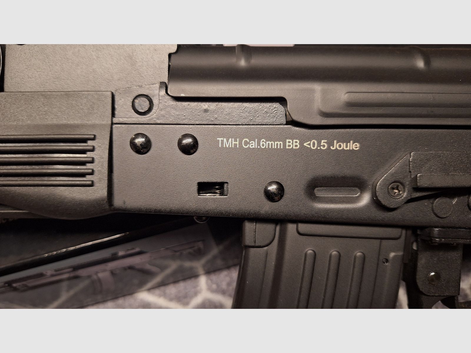 AK74 D74 Airsoft AEG 6mm BB - NEU!