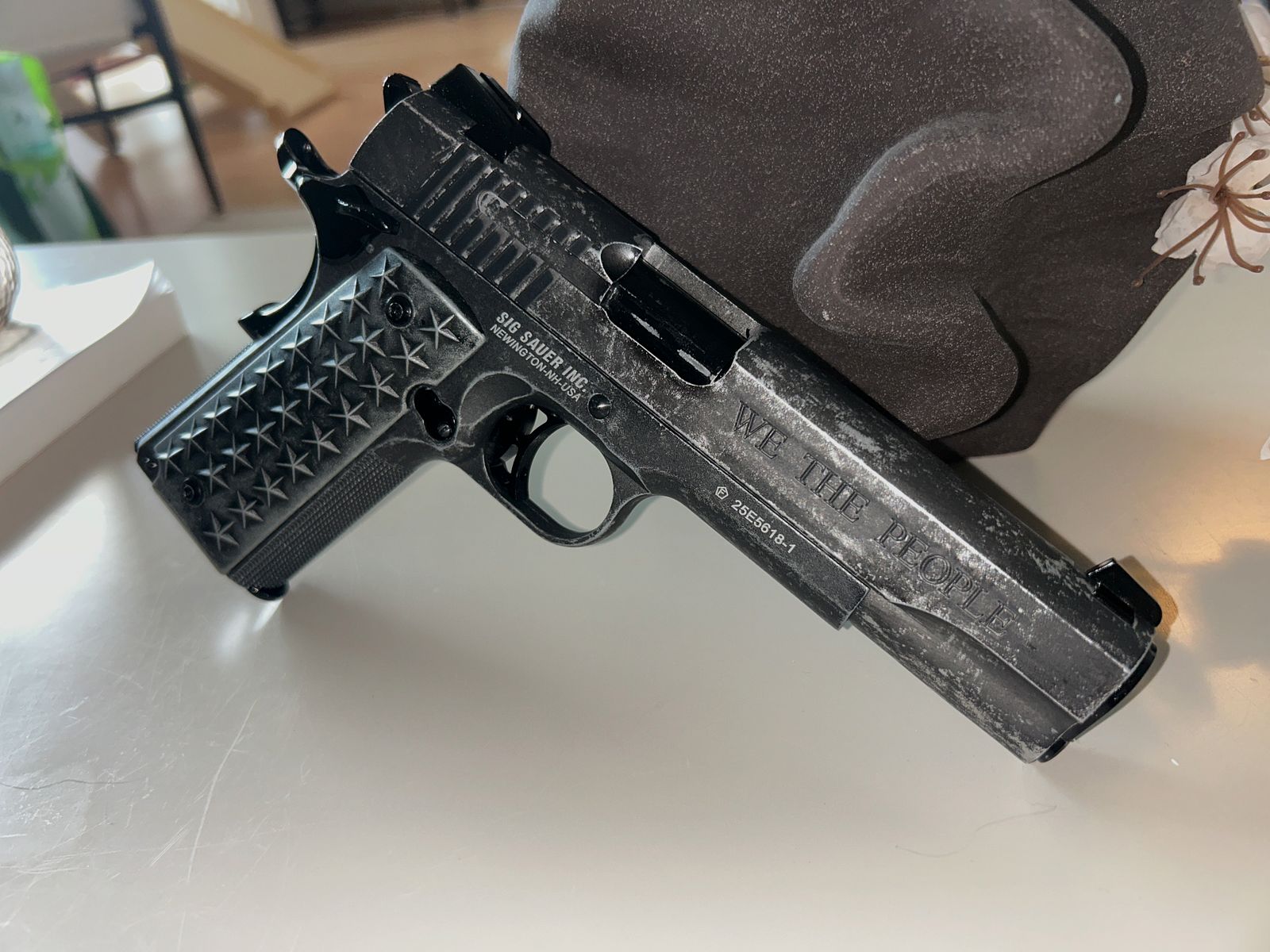 Sig Sauer 1911 "We The People" CO2 air pistol cal. 4.5 mm BB full metal
