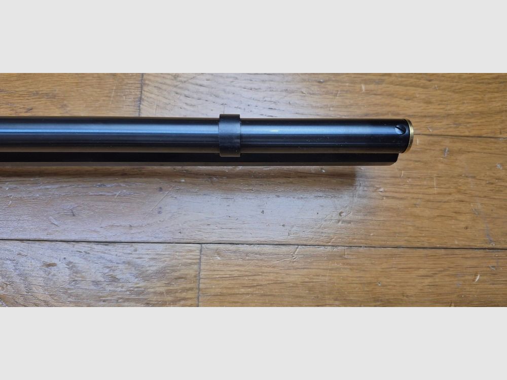 Winchester Kommemoration « Oliver F. Winchester » OFW 1894 – 19.999 Ex. – Wunderschöne Rauten – 38-55Win – Nie geschossen – Originalbox und leere Munitionbox im Modell – Zustand TBE+++, Bild 21 von 41