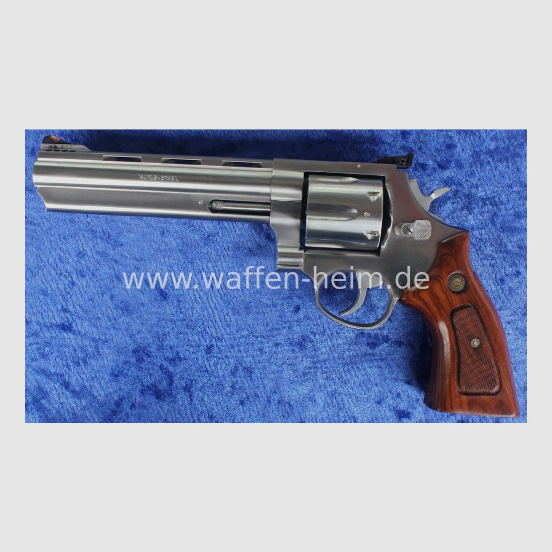 Taurus, Bild 1 von 4