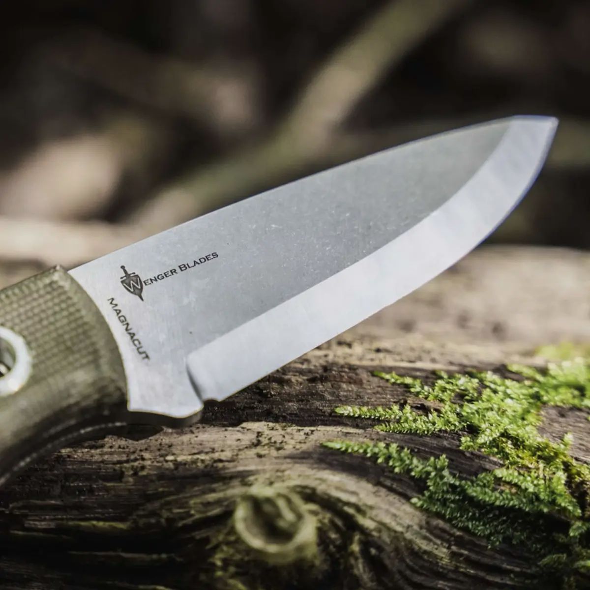 Böker Outdoormesser Vigtic vs. Wild