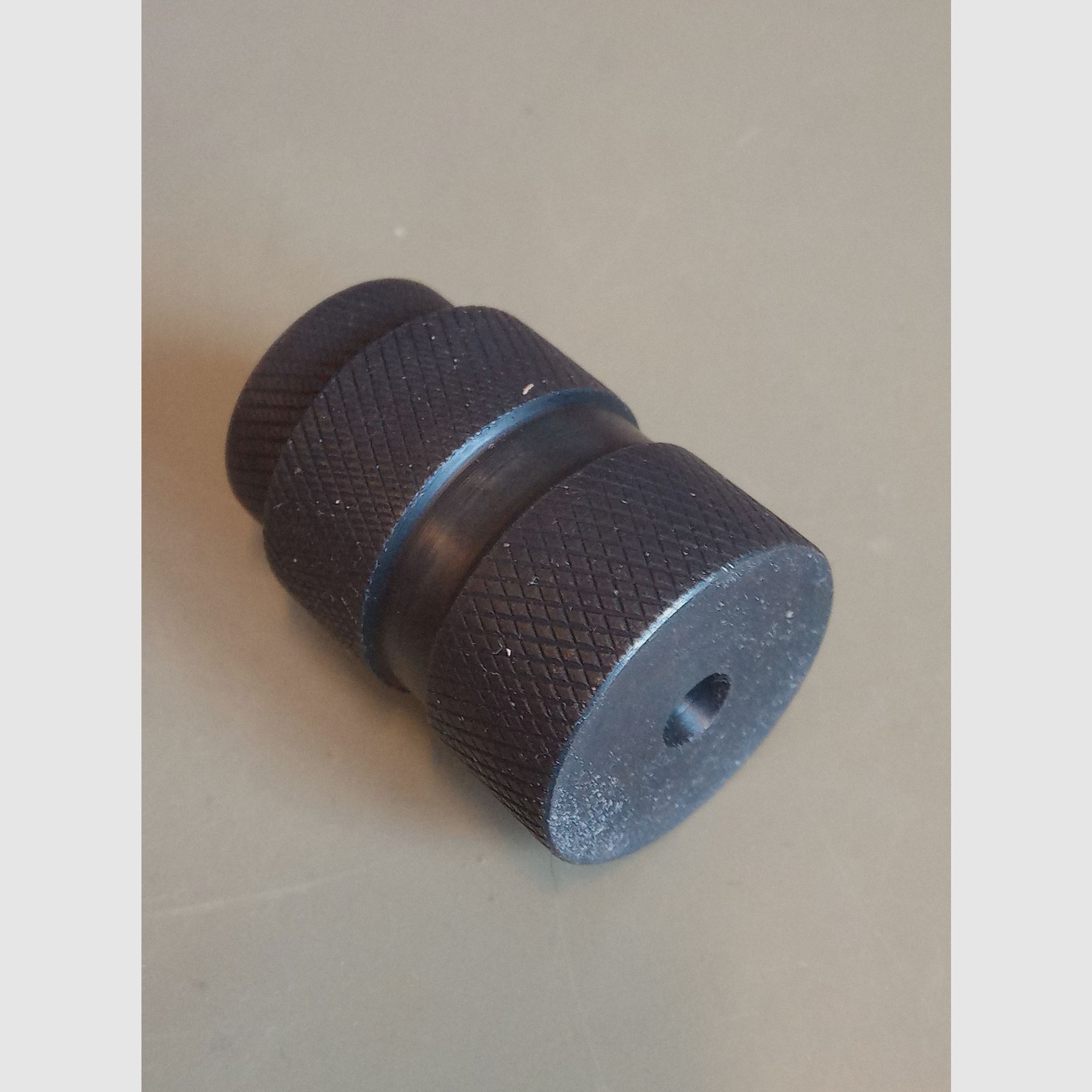 Gas nozzle, blank cartridge device, blank cartridge adapter for MP40 and MP38 - probably also suitable for MP43/1 - Not suitable for K98, STG44, K43, MP44, G43, Mosin Nagant or PPsh