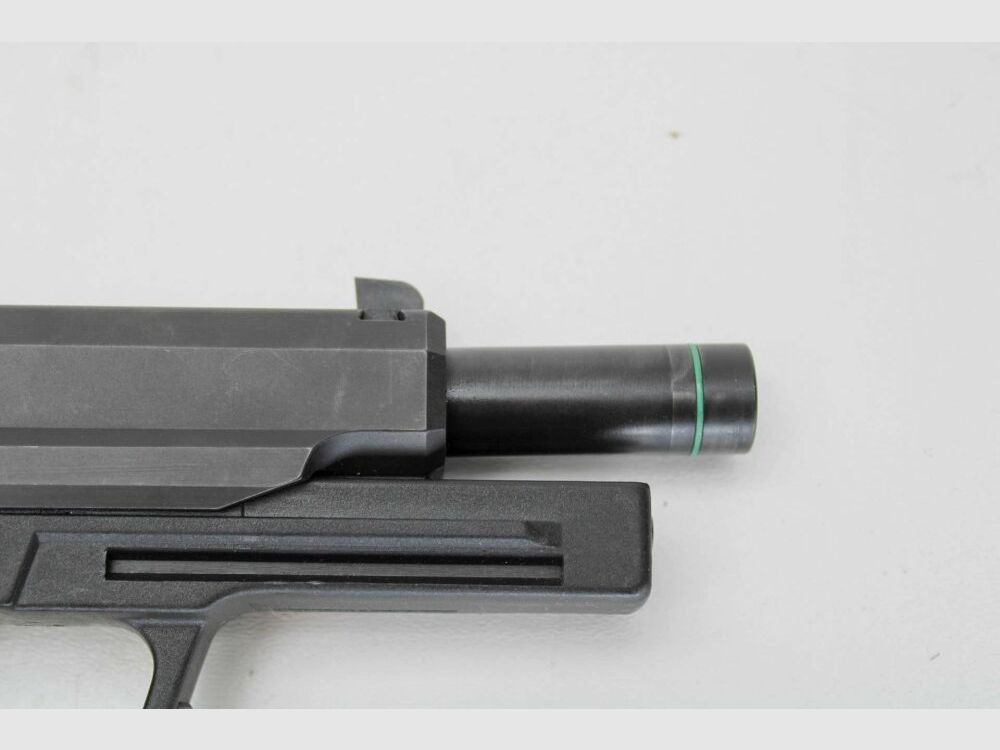 Pistola H&K HK USP EXPERT calibre .45 ACP maletín .45Auto