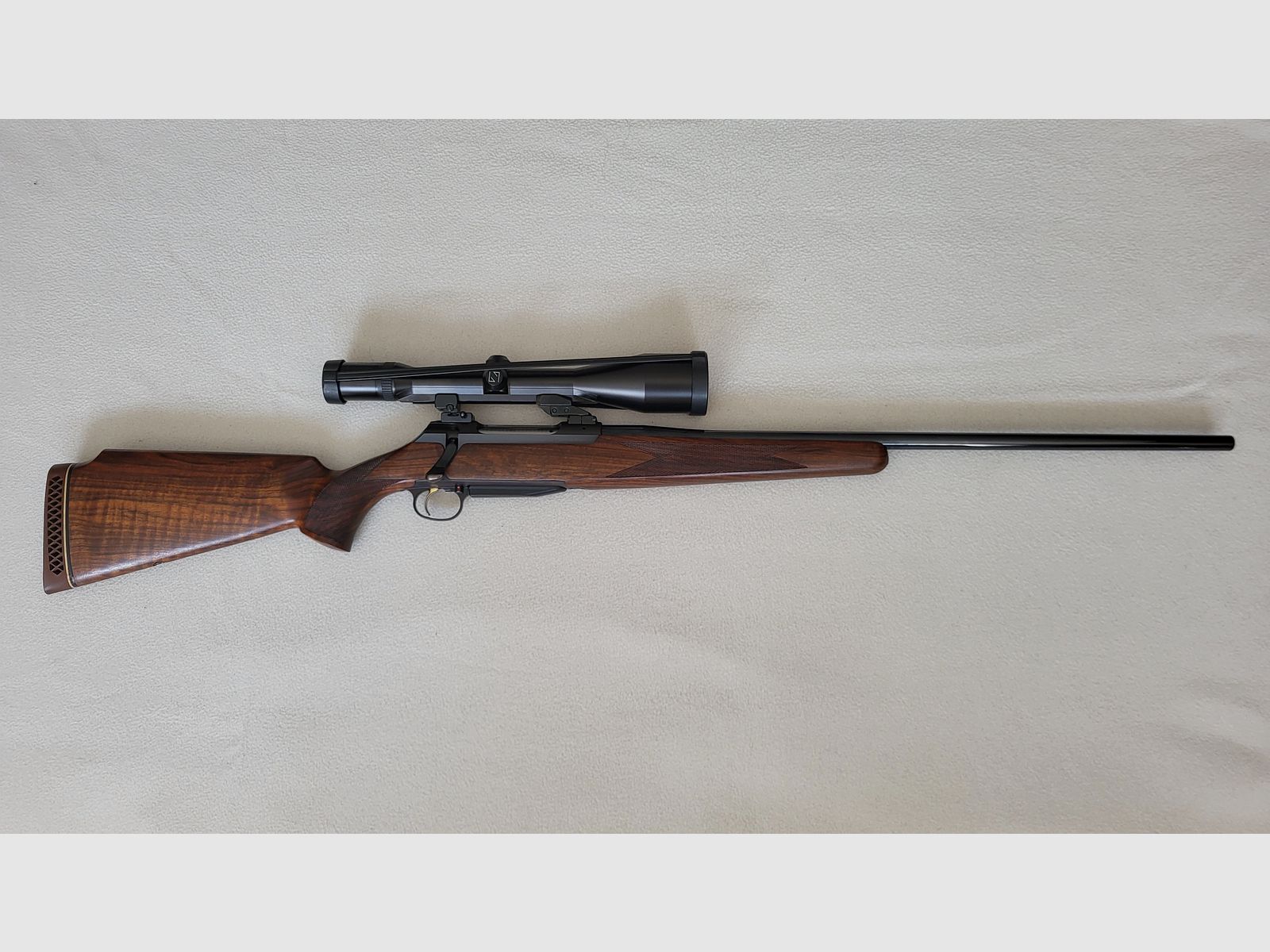 Sauer 200, Kal. 6,5 x 68 mit Zeiss Diavari ZM 3 - 12 x 56, Bild 1 von 3