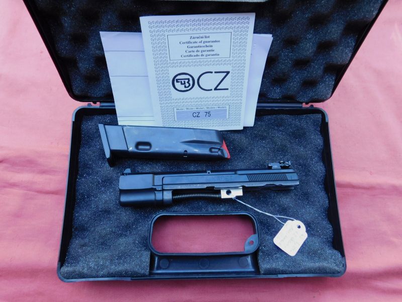 CZ 75 Uhersky Brod Kal.22 LR Wechselsystem mit original Verpackung