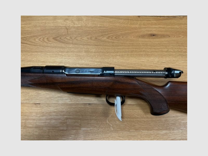 Heym SR 30, szlif słoneczny, uchwyt z drewna szlachetnego, kaliber 30-06 Spring, wzmocniony. Lufa z gwintem M14x1, sprzedaż specjalna