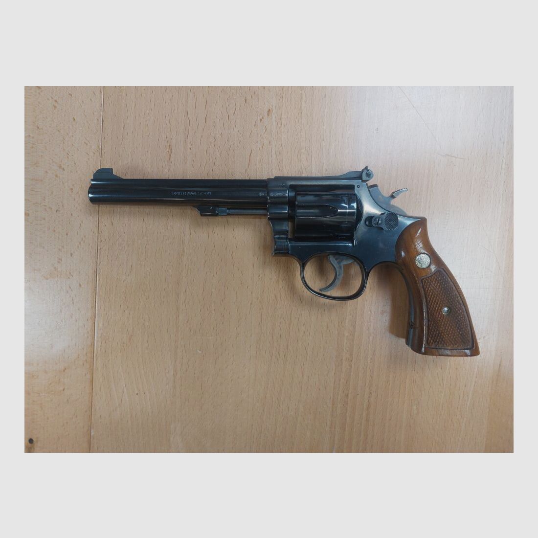 Smith & Wesson, USA M 17 - 4