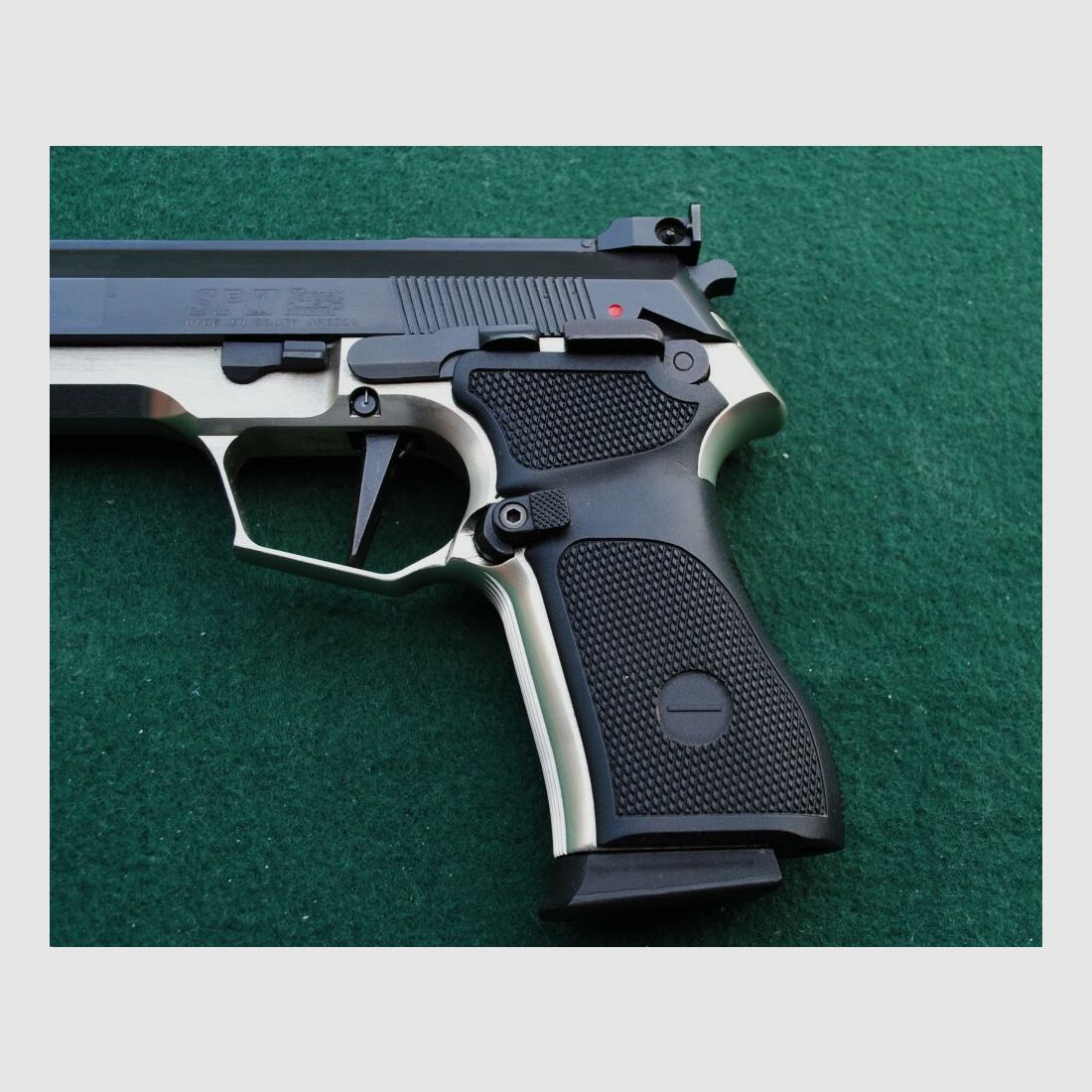 Vektor SP 1 Target im Original Koffer, Made in South Africa