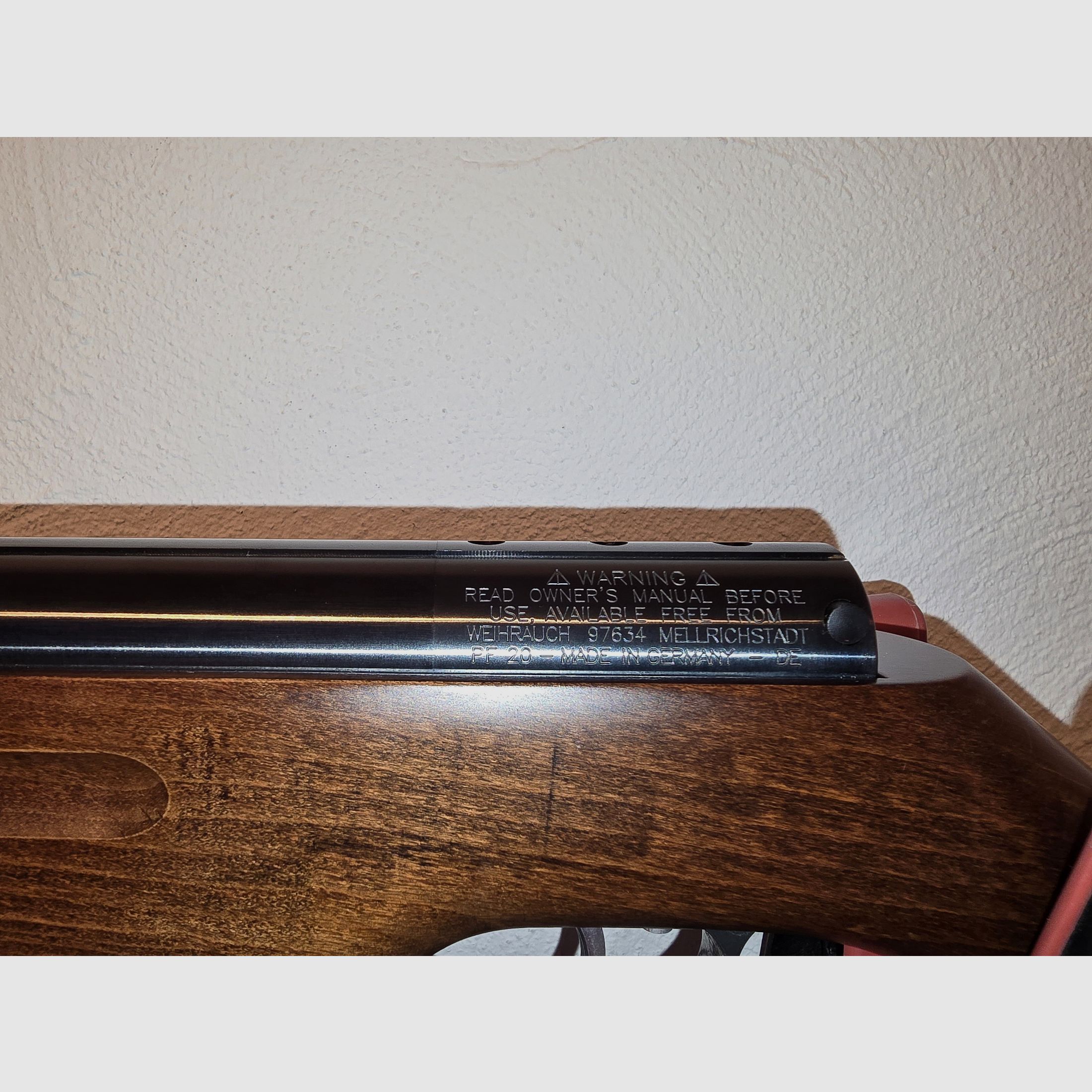 Air rifle Weihrauch HW 35 with open sights in caliber 4.5 mm
