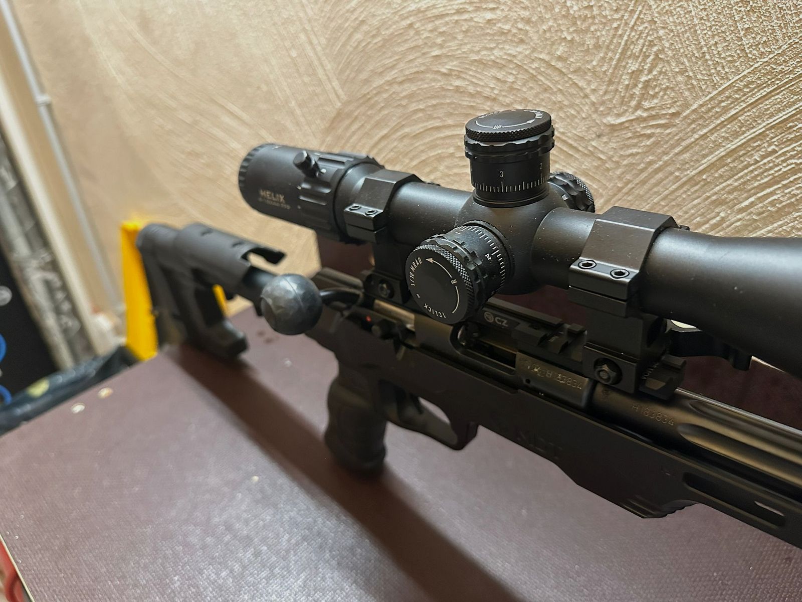 *Reserviert* - CZ 457 MDT Chassis .22 lr – Komplettpaket inkl. Element Optics & Fortmeier – Wie neu!