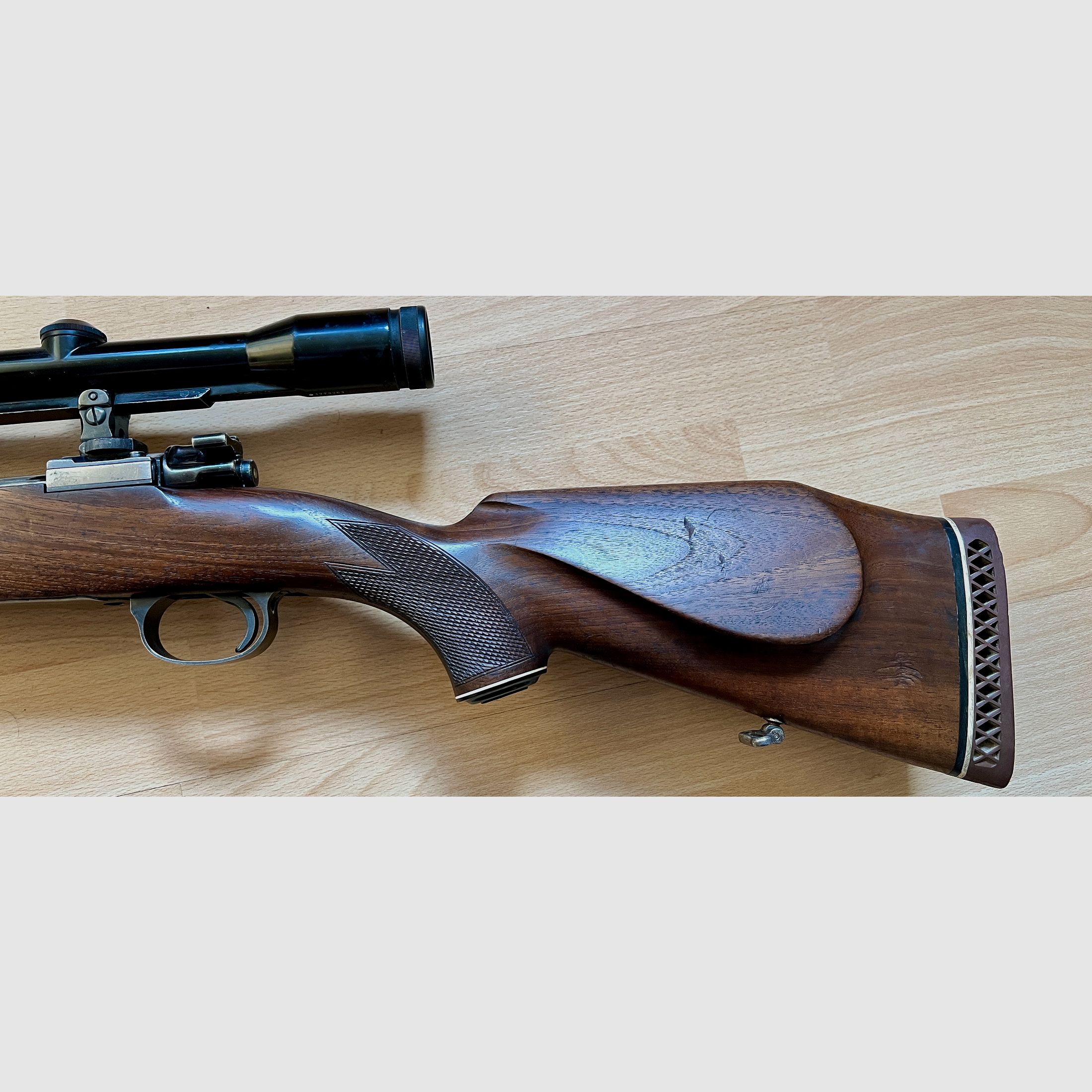 Mauser 98er Repetierer 9,3x 62 mit Zeiss 8x56 SCHNÄPPCHEN im Bestzustand
