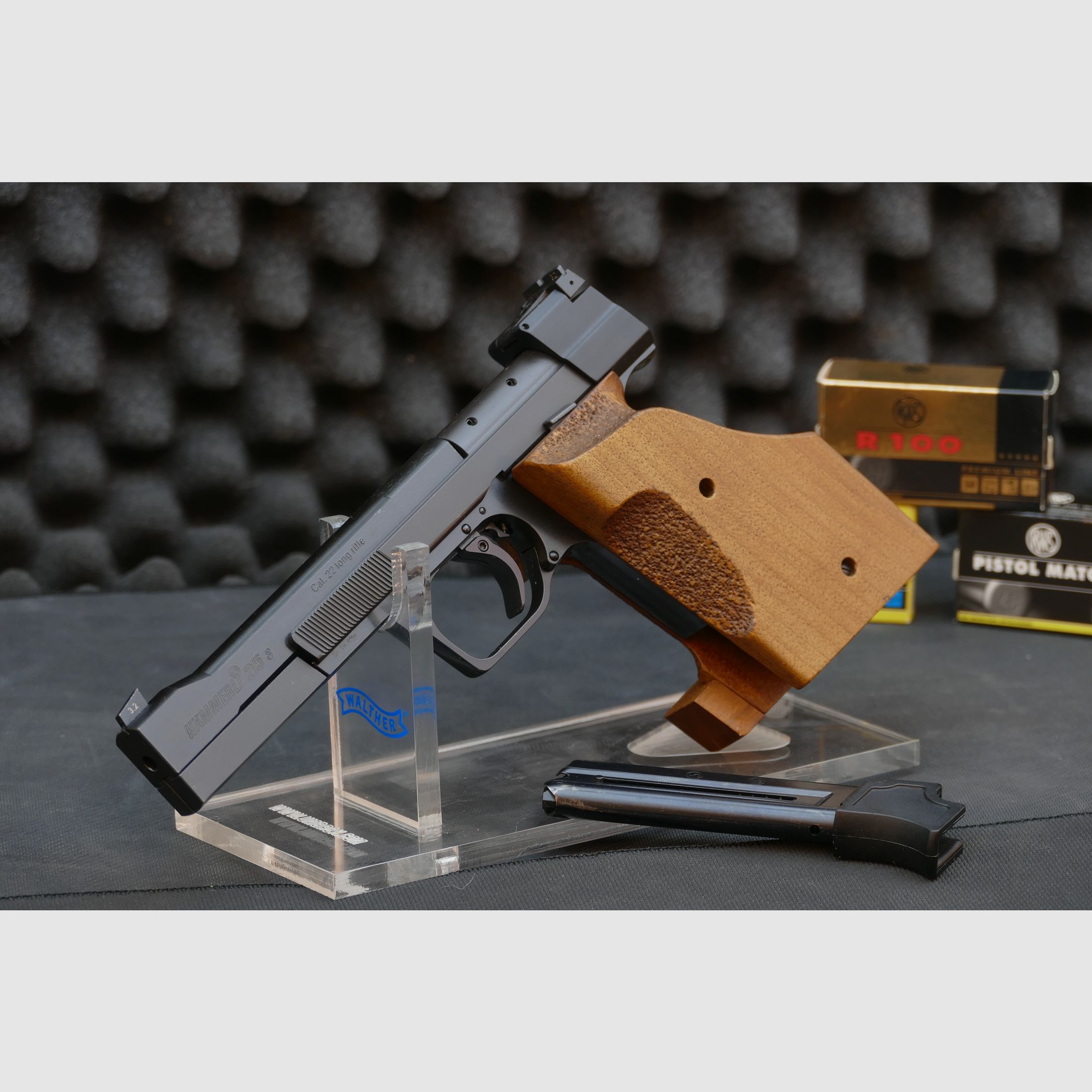 Hämmerli Pistole Mod. 215S, 215 S, Kal. .22long rifle, späte Ausführung (eckige Abzugsbügel, einstellbarer Abzug!)