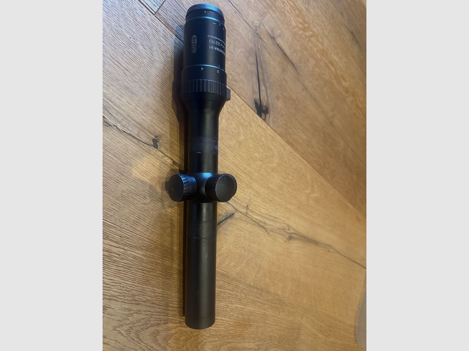 Drive hunting scope Meopta 1-4x22 RD