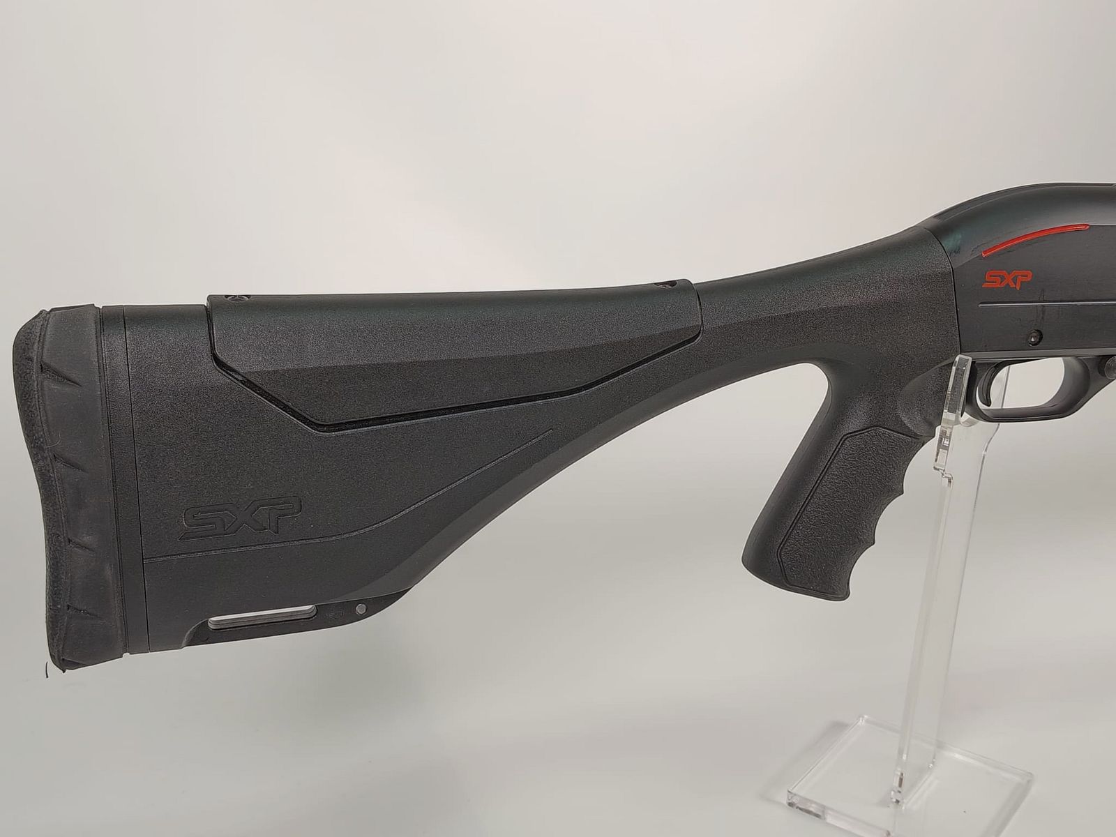 Winchester SXP 12/76 – als nieuw voorhand herhalingsgeweer
