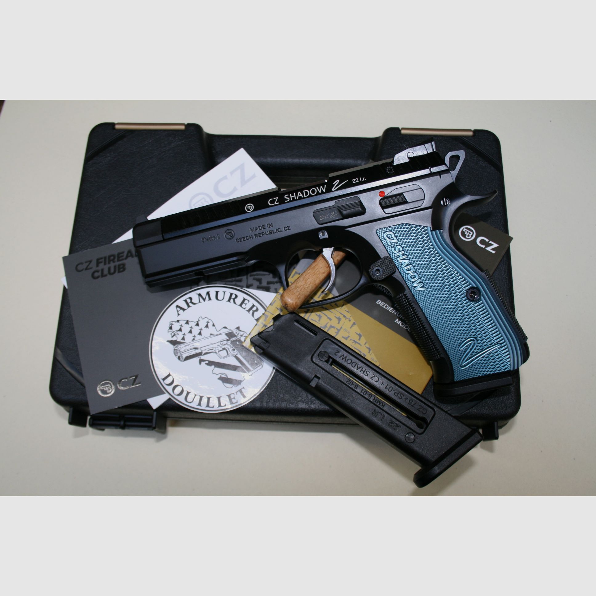 CZ Shadow 2 Pistool Kal 22lr 10 schoten, afbeelding 2 van 8