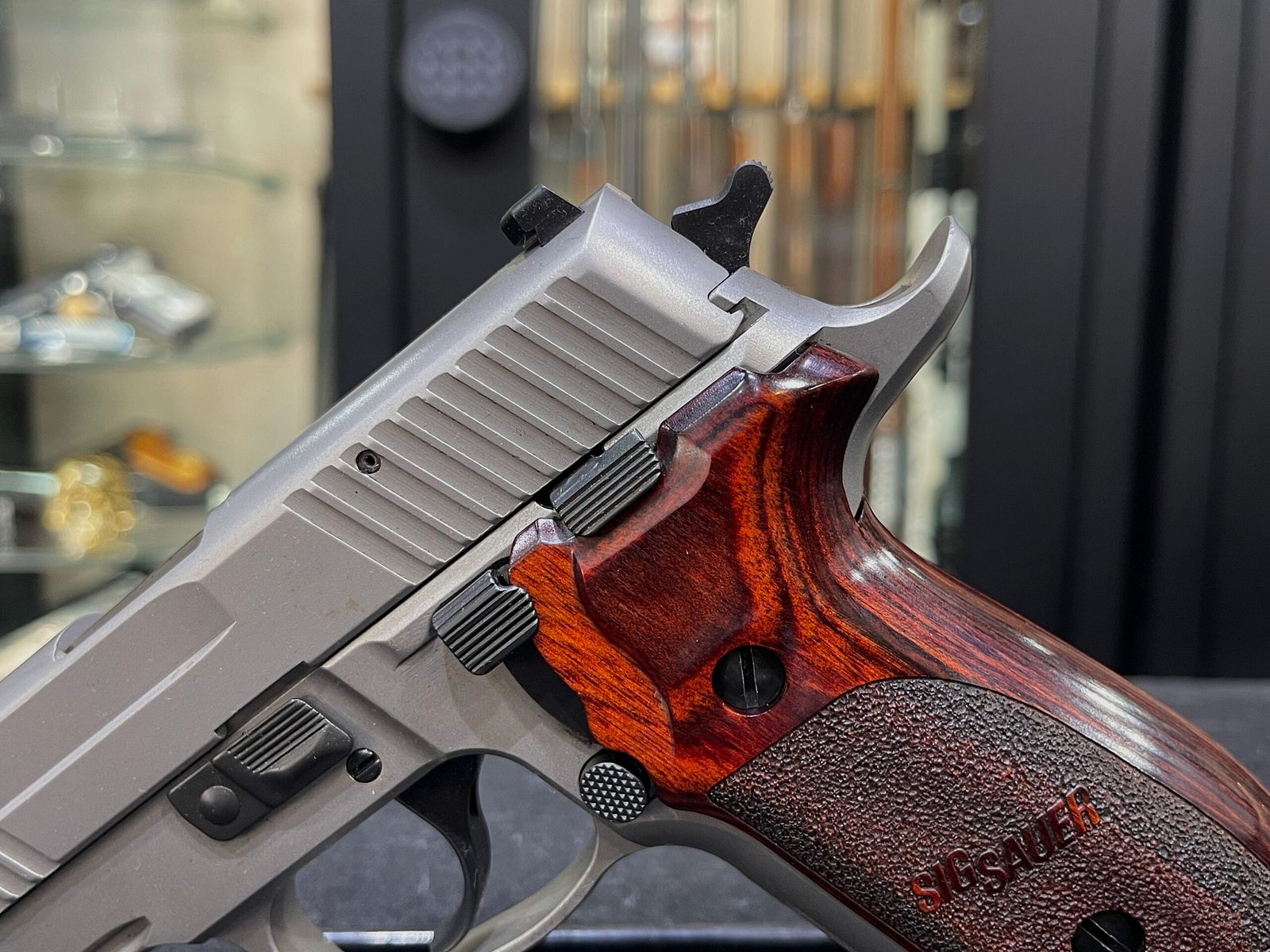 Sig Sauer P229 Elite, image 4 sur 10