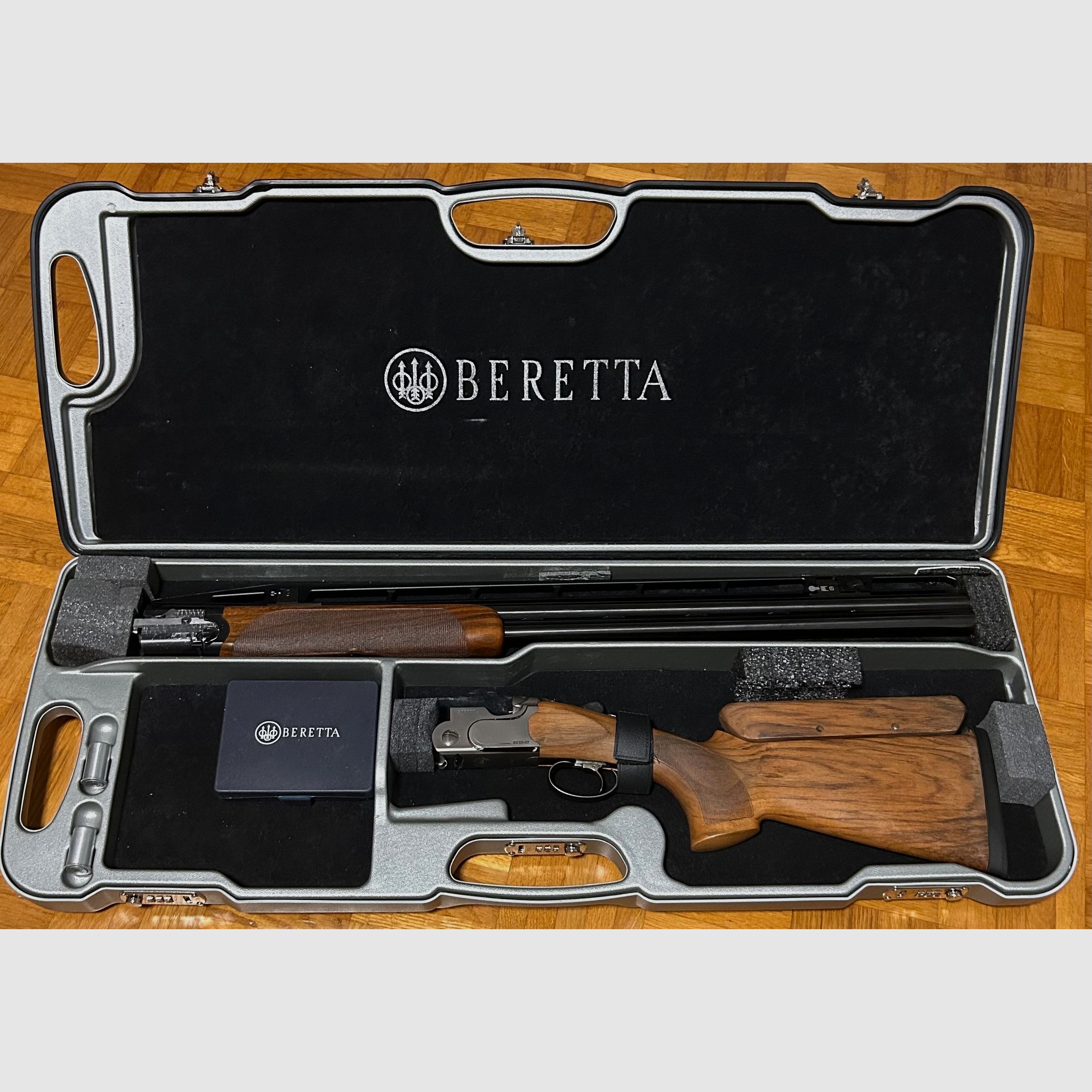 Beretta 692 X-Trap left-hand version