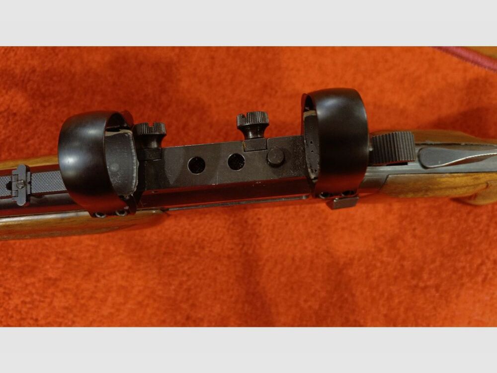 Tikka Mod. M77 5,6x50R Mag;12/70