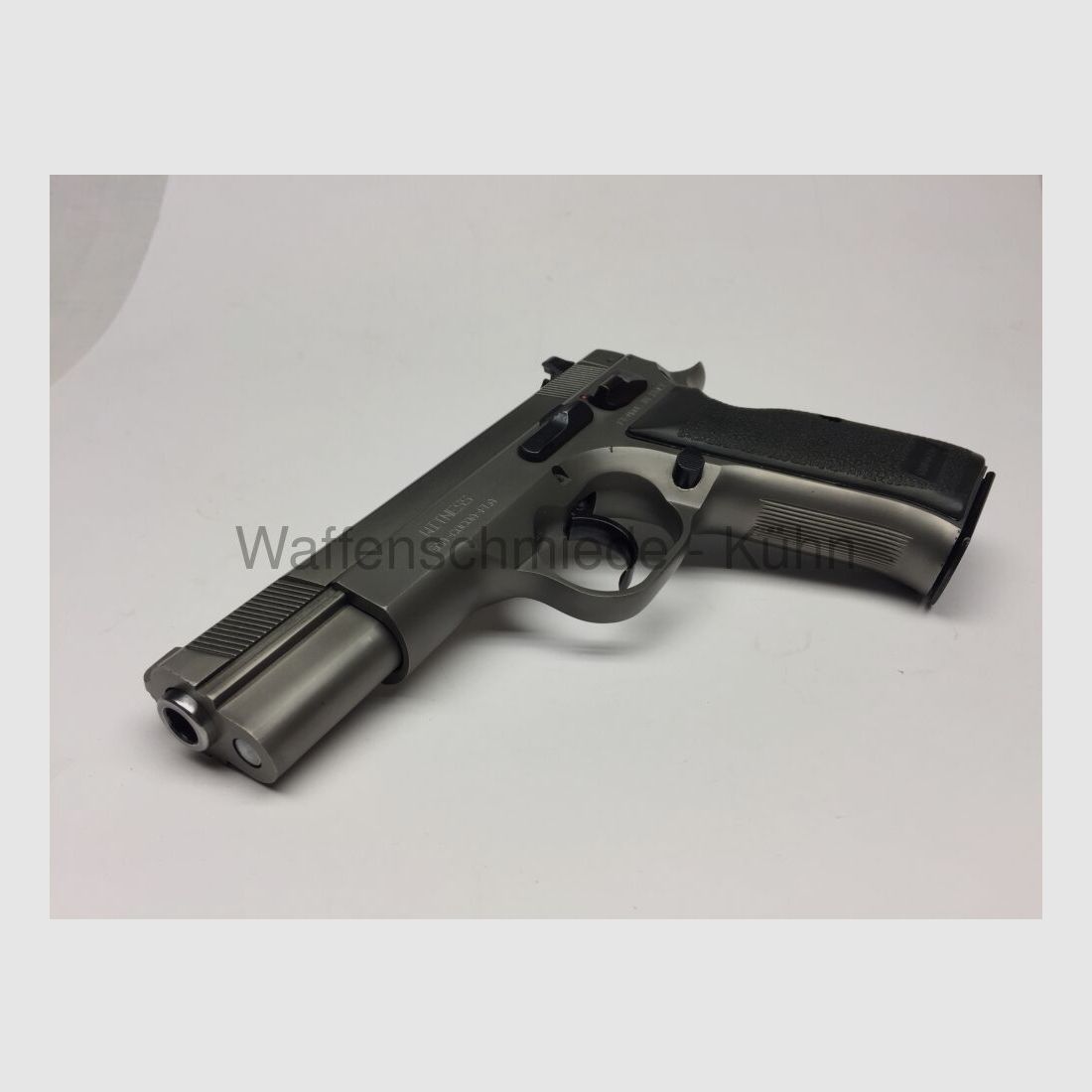 Tanfoglio EAA/Witness
