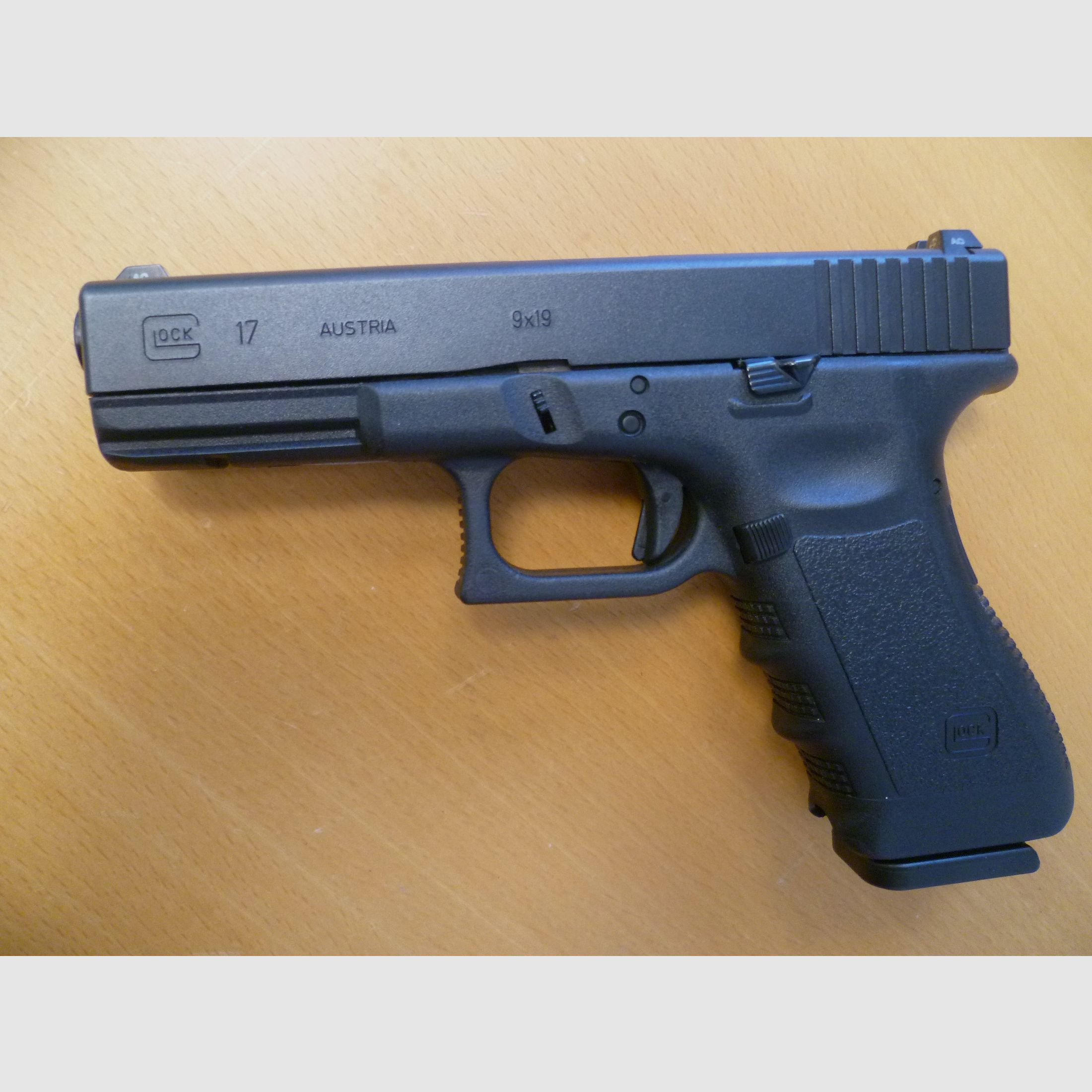 Pistole Glock 17 9mm Luger