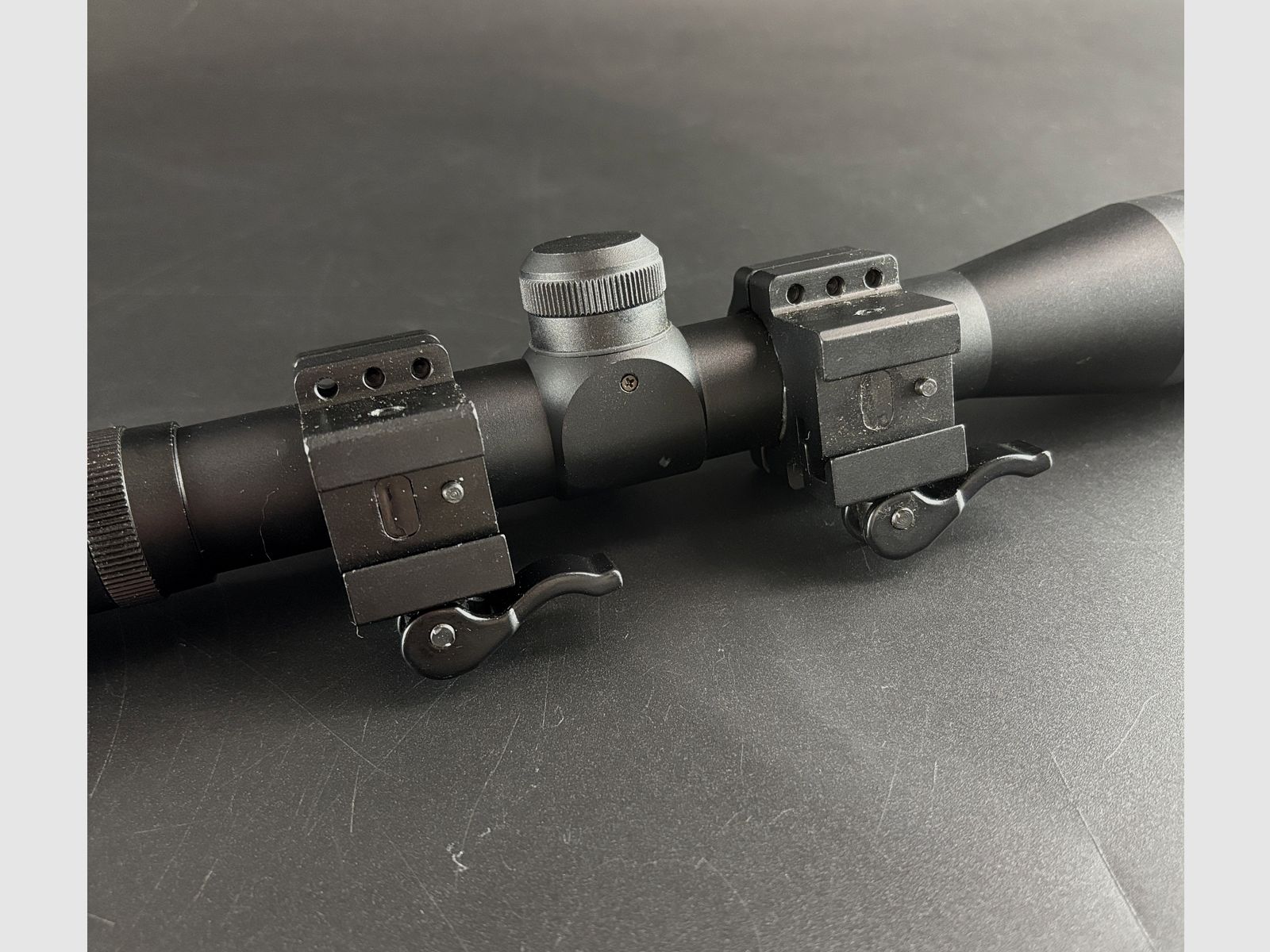 Aussteller FOCUS In Sight 4x32 1/4 MOA Absehen 4A 108160-2 Zielfernrohr