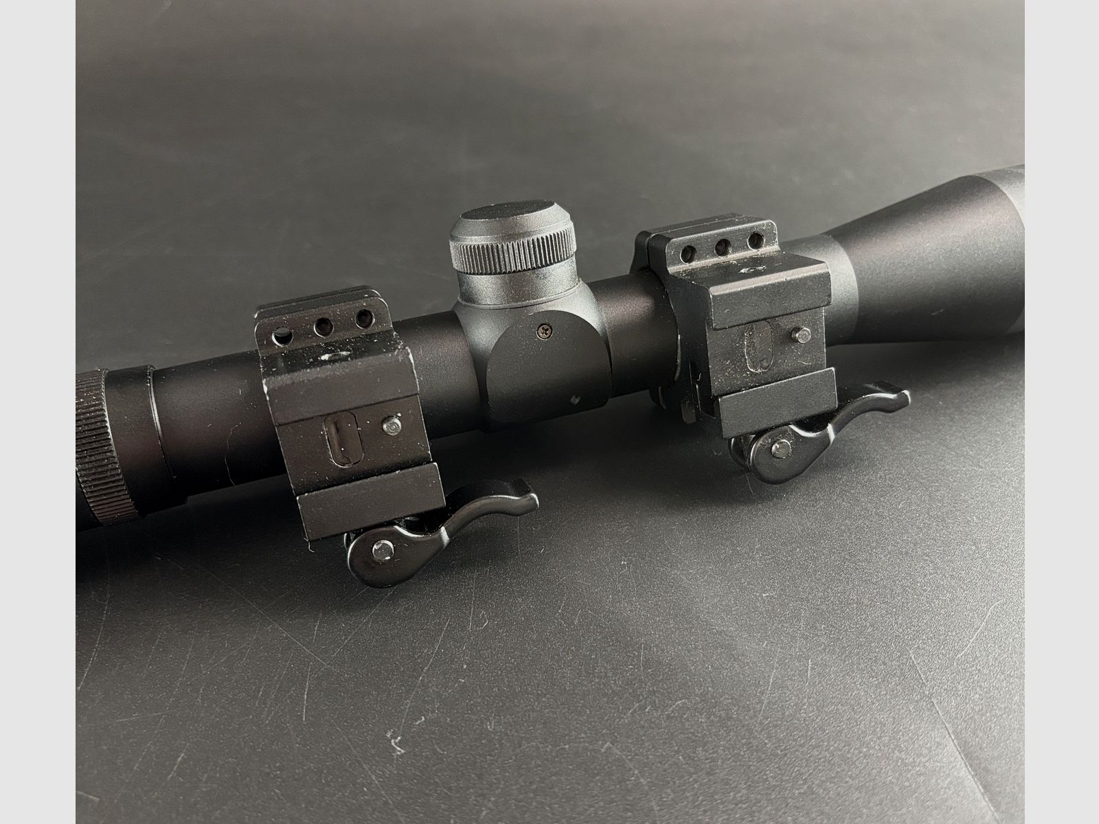 Aussteller FOCUS In Sight 4x32 1/4 MOA Absehen 4A 108160-2 Zielfernrohr