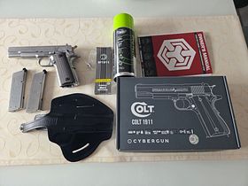 Cybergun / AWC Colt 1911A1 Vollmetall GBB 6mm BB plata