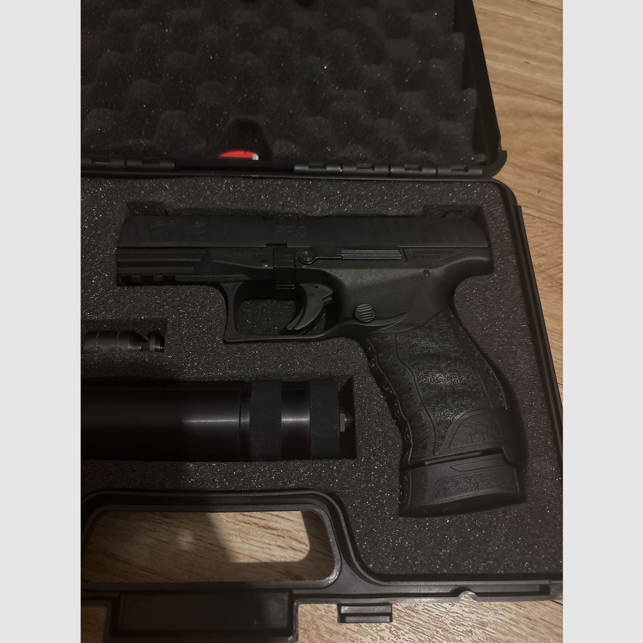 Walther PPQ M2 Navy Kit BLK