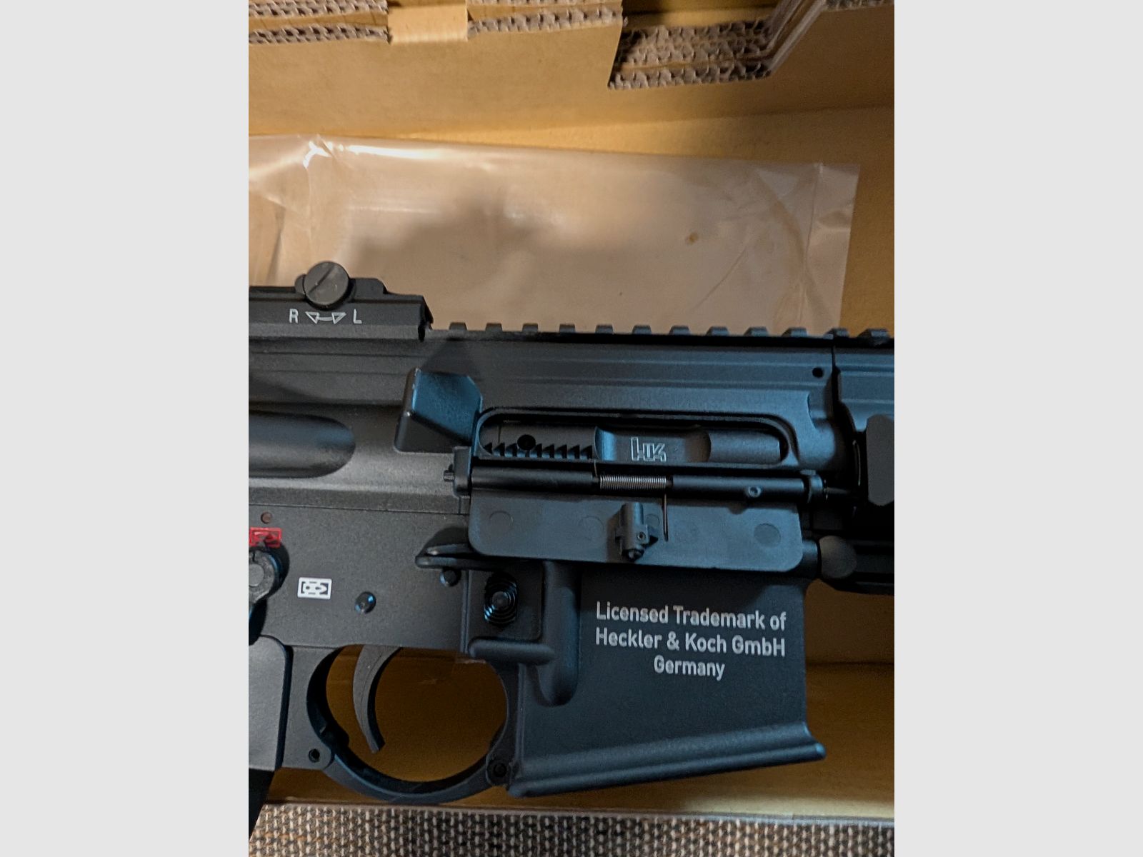 Heckler & Koch HK416 Softair – 1,6 Joule – Gaz Blow Back – avec accessoires