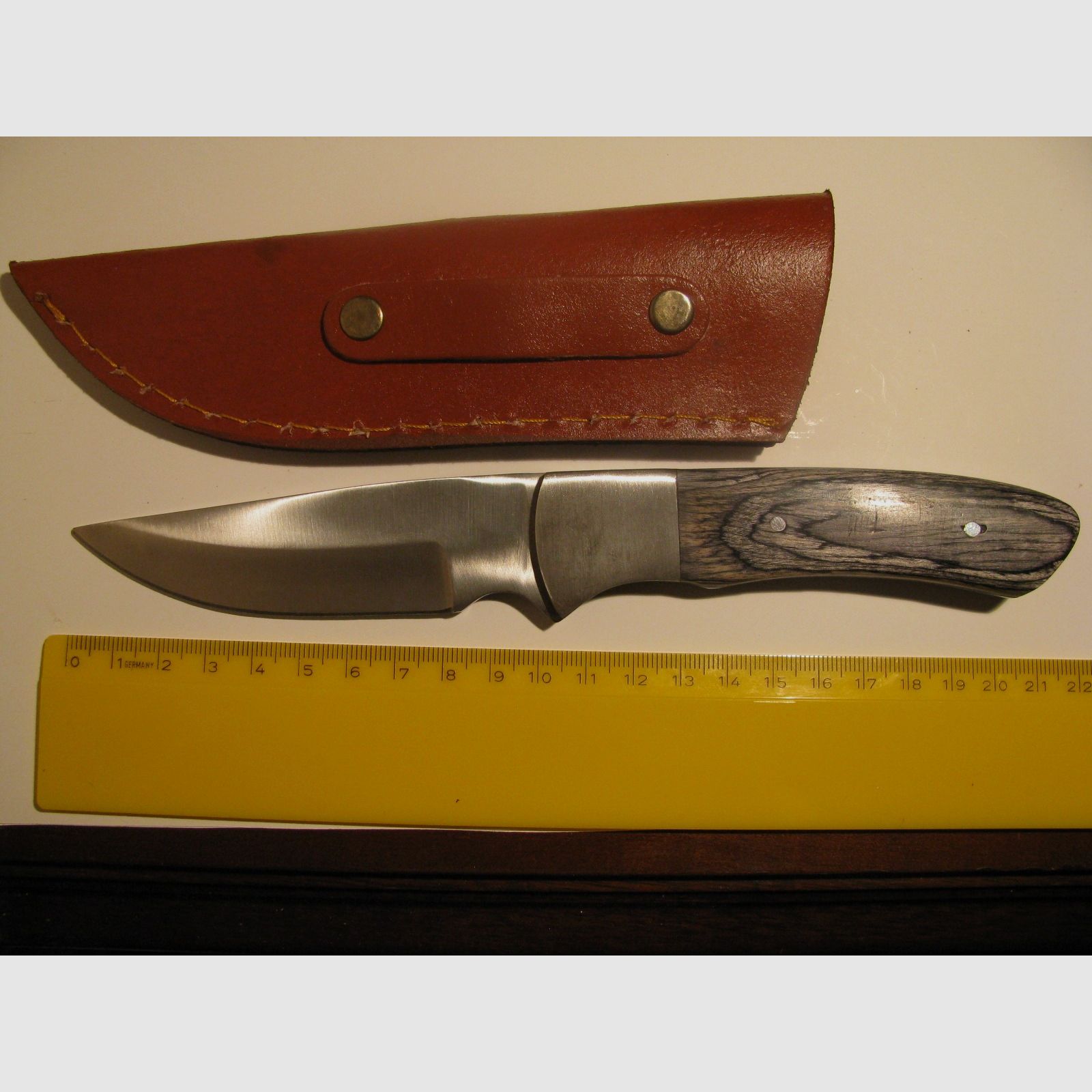 Haushaltsmesser, Campingmesser, Jagdmesser usw., grauer Holzgriff, Lederhülle