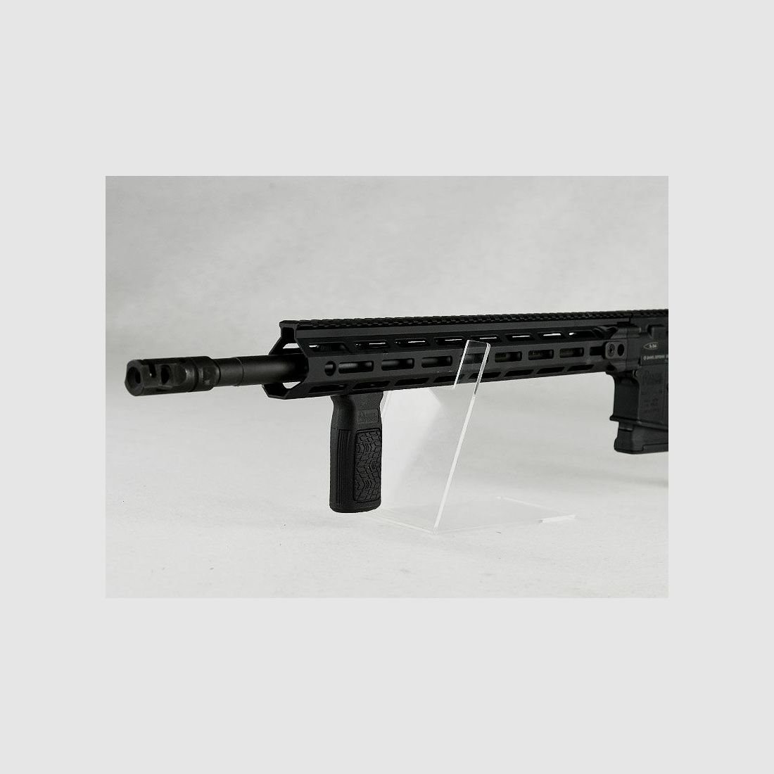 Daniel Defense	 M4 V7 PRO