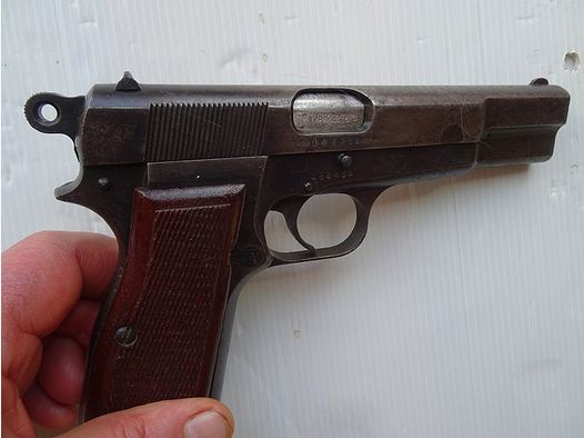 Pistole FN Highpower , Kal. 9 mm Luger WaA140 abgenommen