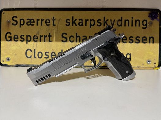 Sig Sauer P226 X-SIX Skeleton (Mastershop Eckernförde!)