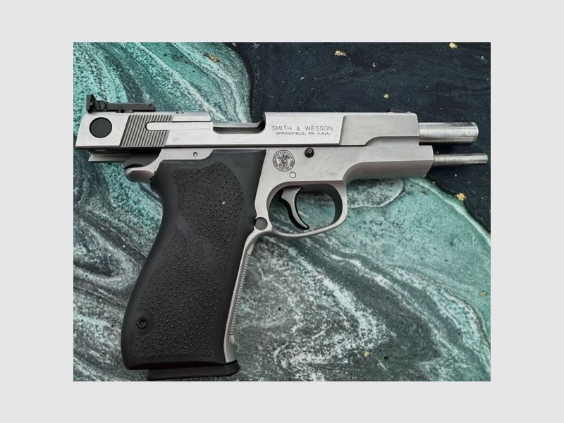 Pistole Smith & Wesson Mod 845 Target Champion Kal. .45 ACP