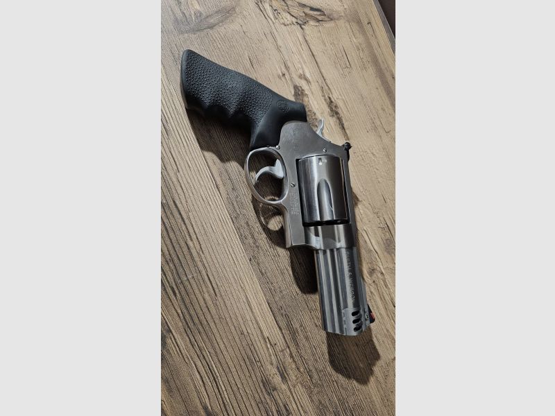 Smith & Wesson .500 Modell 500 Revolver 4"