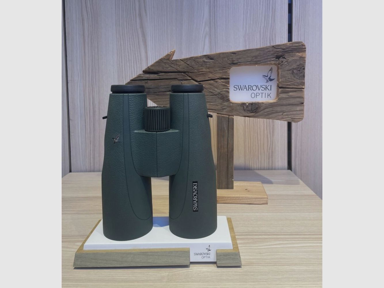 SWAROVSKI OPTIK SLC 8x56