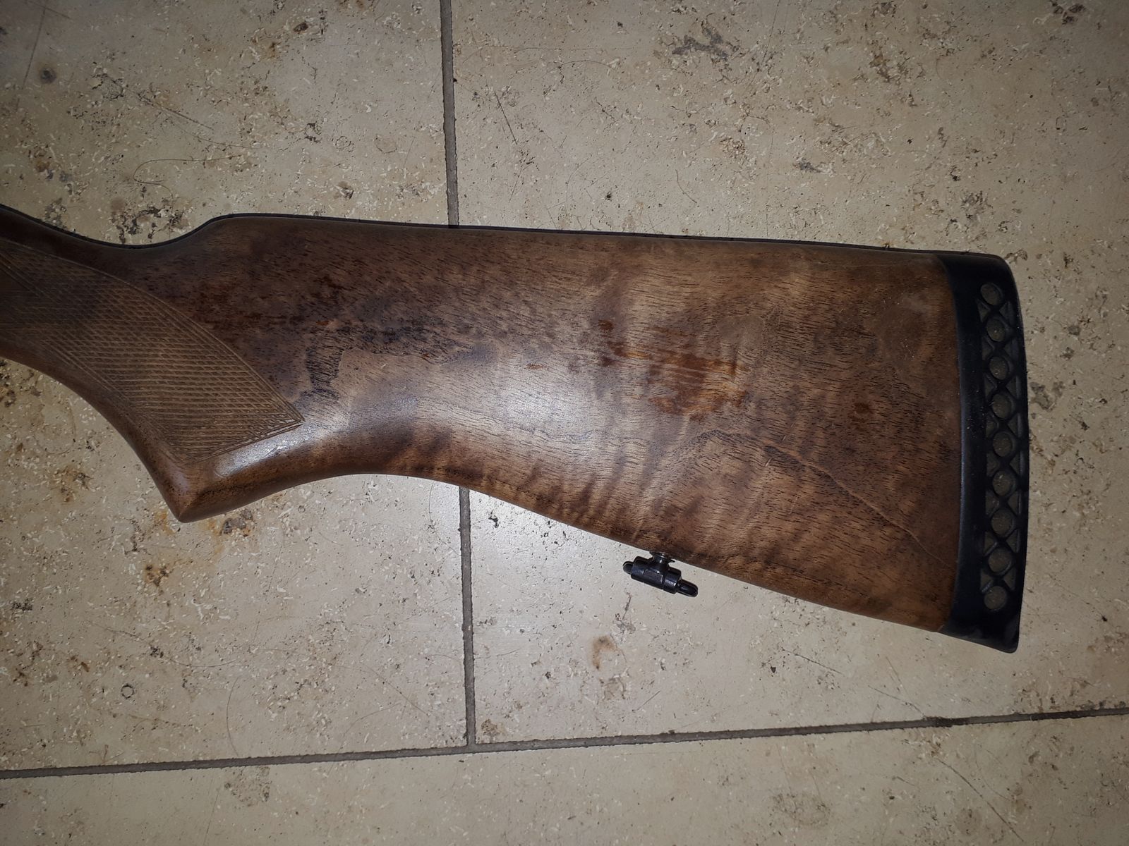 Baikal BBF, modèle IZH-94, arme de chasse pour mauvais temps.