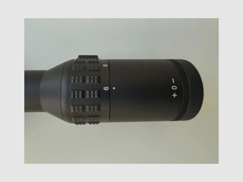 Hawke Sidewinder 30 FFP 6-24x56 (17460) – Half Mil reticle – As new / unfired / unused in original packaging - with Bubble Level