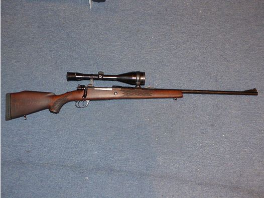 AKAH Voere (Austria) Repetierbüchse Mod. 98 cal. 8x68S mit ZF Khales 8 fach