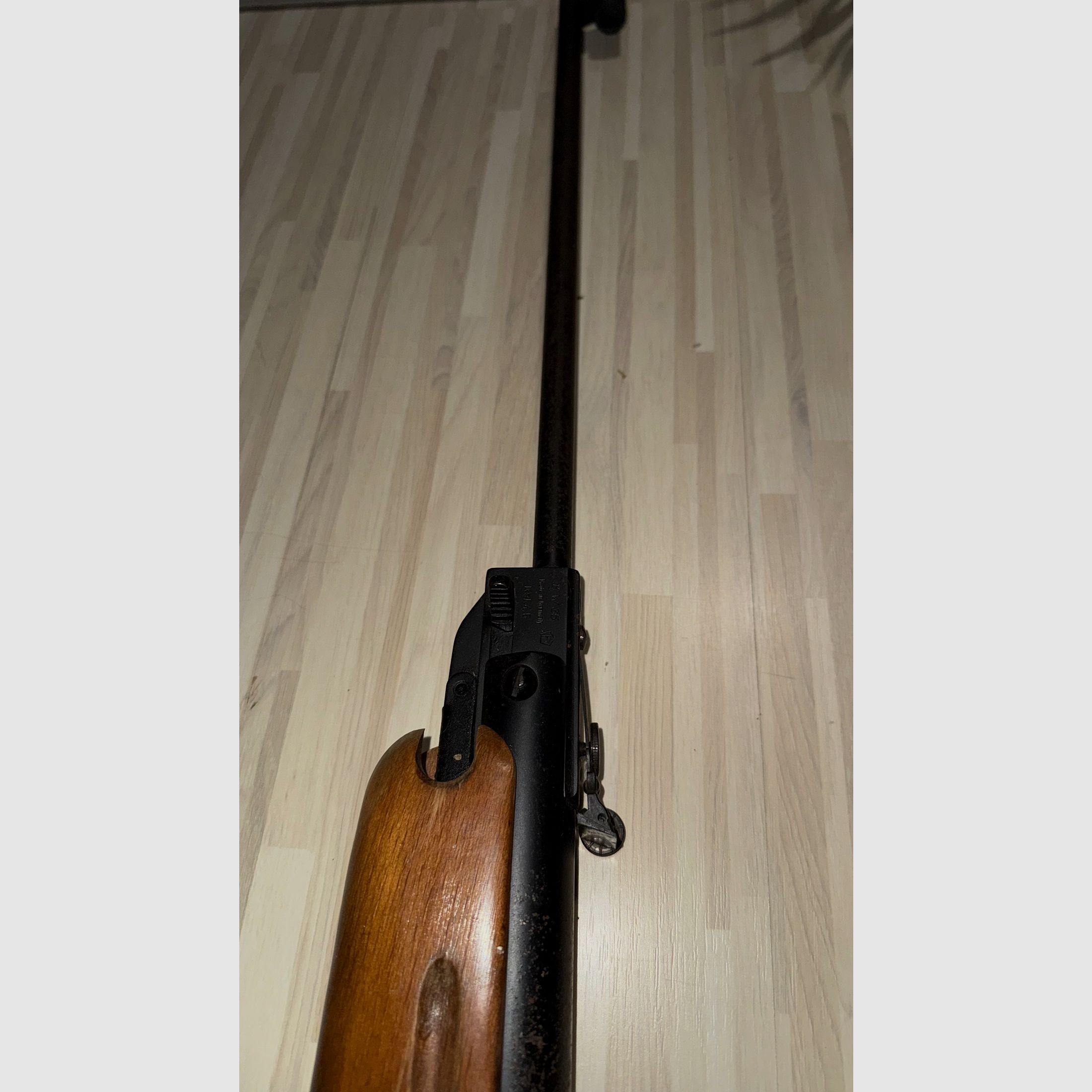 Weihrauch Luftgewehr mit F-Zeichen – Klassiker – Holzschaft