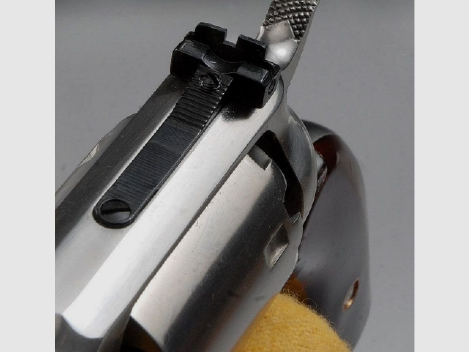 REWOLWER CZARNOPROCHOWY HEGE-UBERTI 1858 NEW ARMY .44 Inox Target, zdjęcie 3 z 6