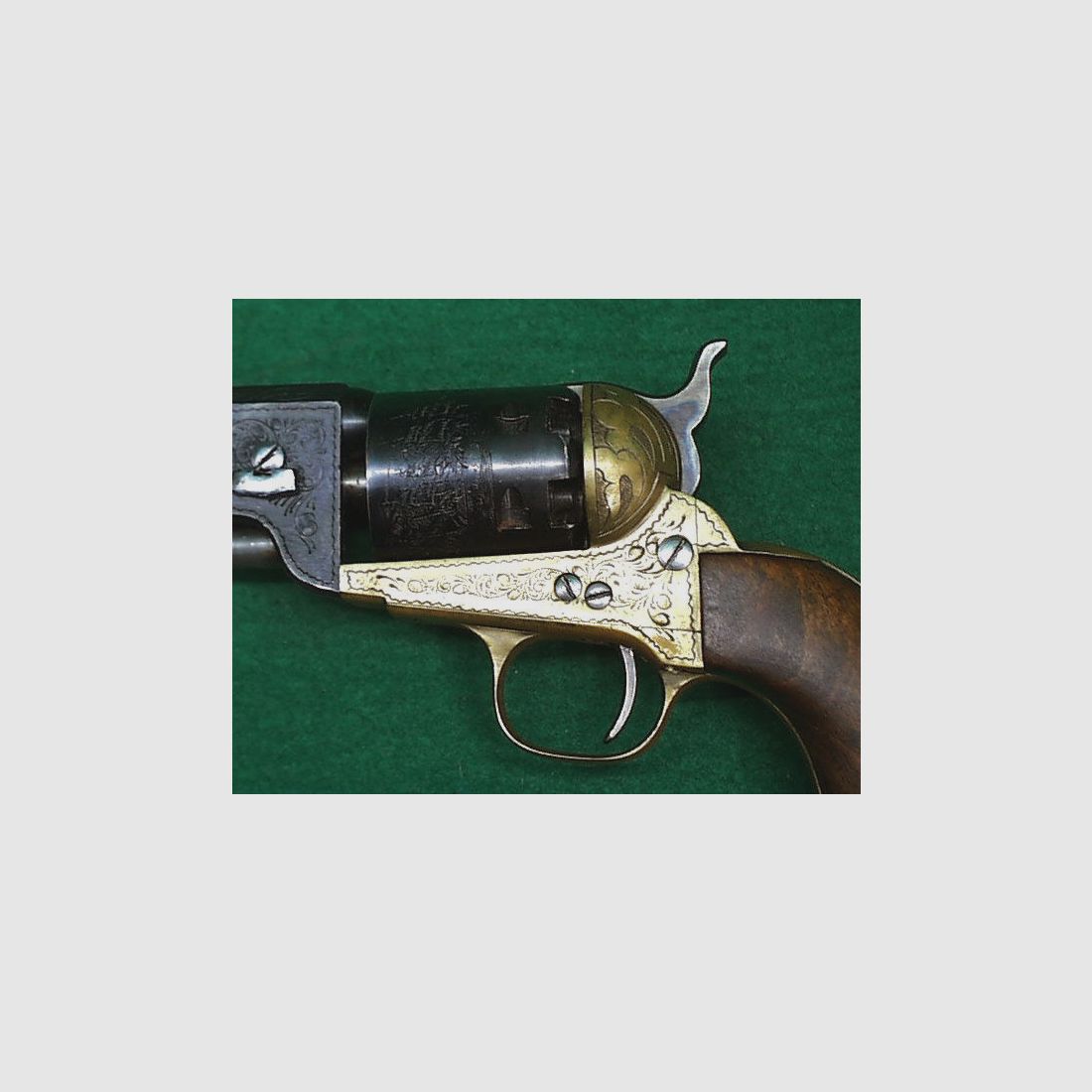 Hege Revolver Colt 1851 Navy, graviert
