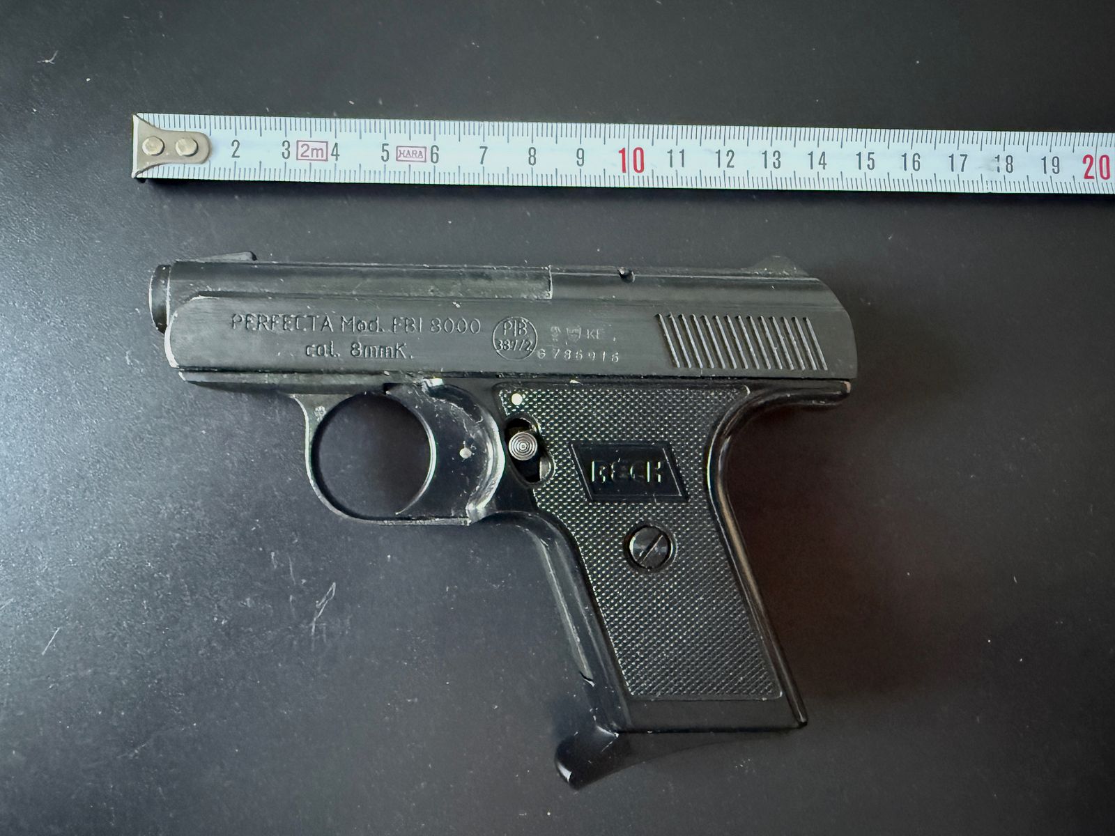 UMAREX Perfecta Mod. FBI 8000 Cal. 8mmK. Made in Germany