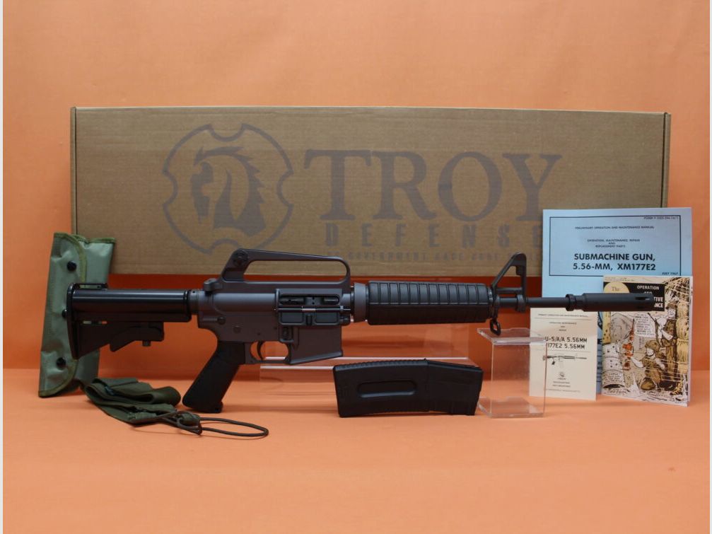 TROY Defense Ha.Büchse .223Rem TROY GAU.-5/A/A System AR-15, 12,5" Lauf/ Schubschaft - Vietnam-Replika/ Retro!