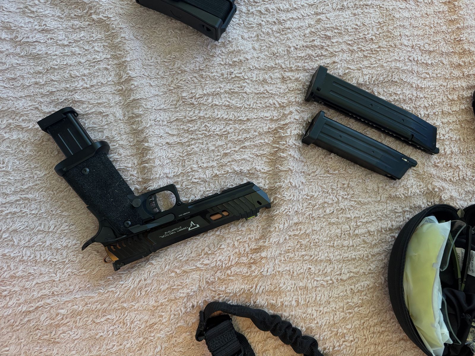 Airsoft Set ab 18 - mit Phylax Rookie x Double Edge Und Pit Viper + Gear