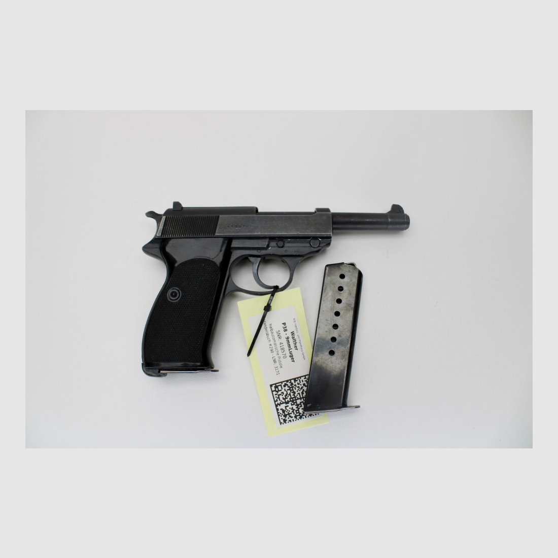 Pistole Walther P38 Kal. 9mm Luger mit 2tem Magazin 9mmLuger