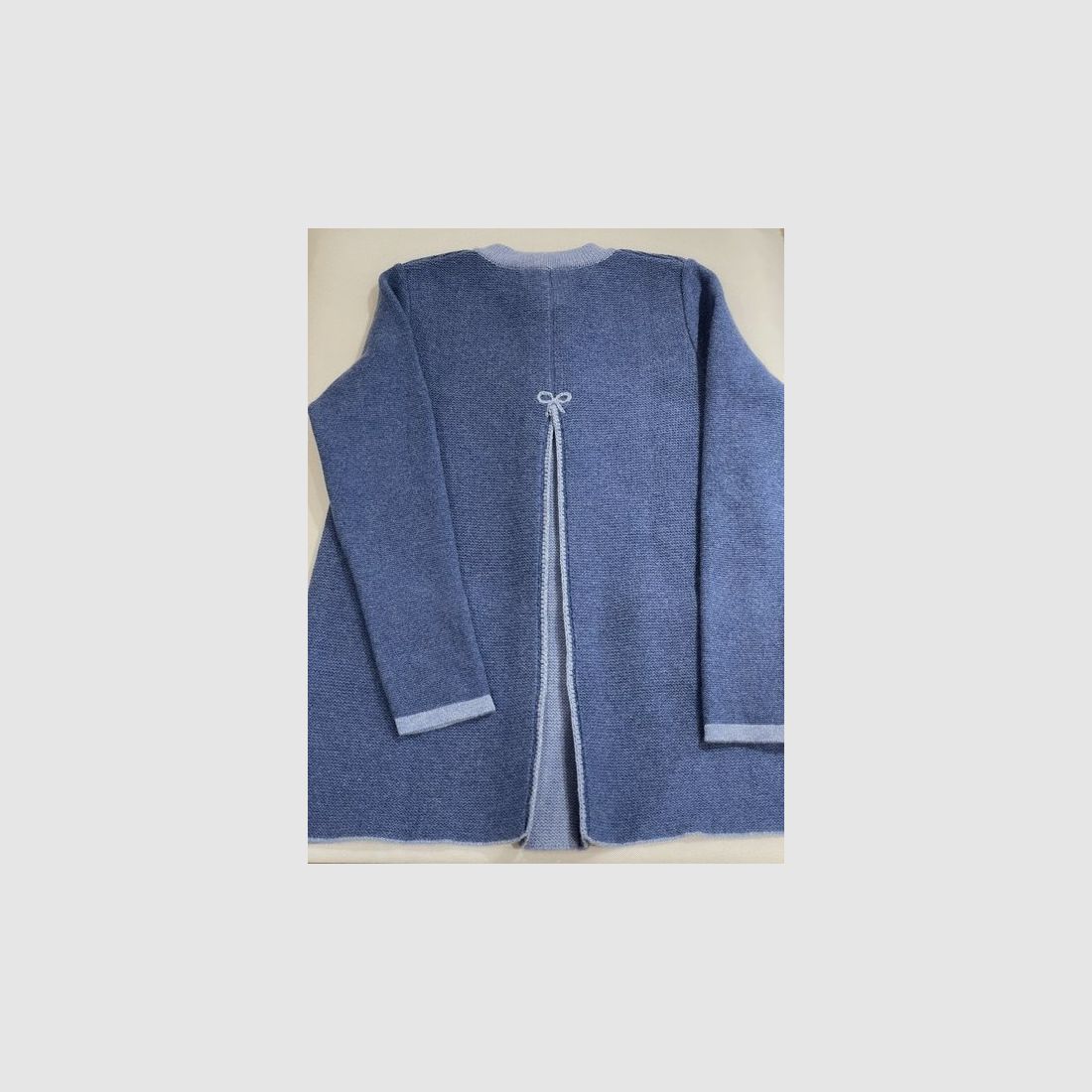 Gilet Long Femme en Laine Mérinos avec Pli en Bleu/Bleu Clair, image 2 sur 2