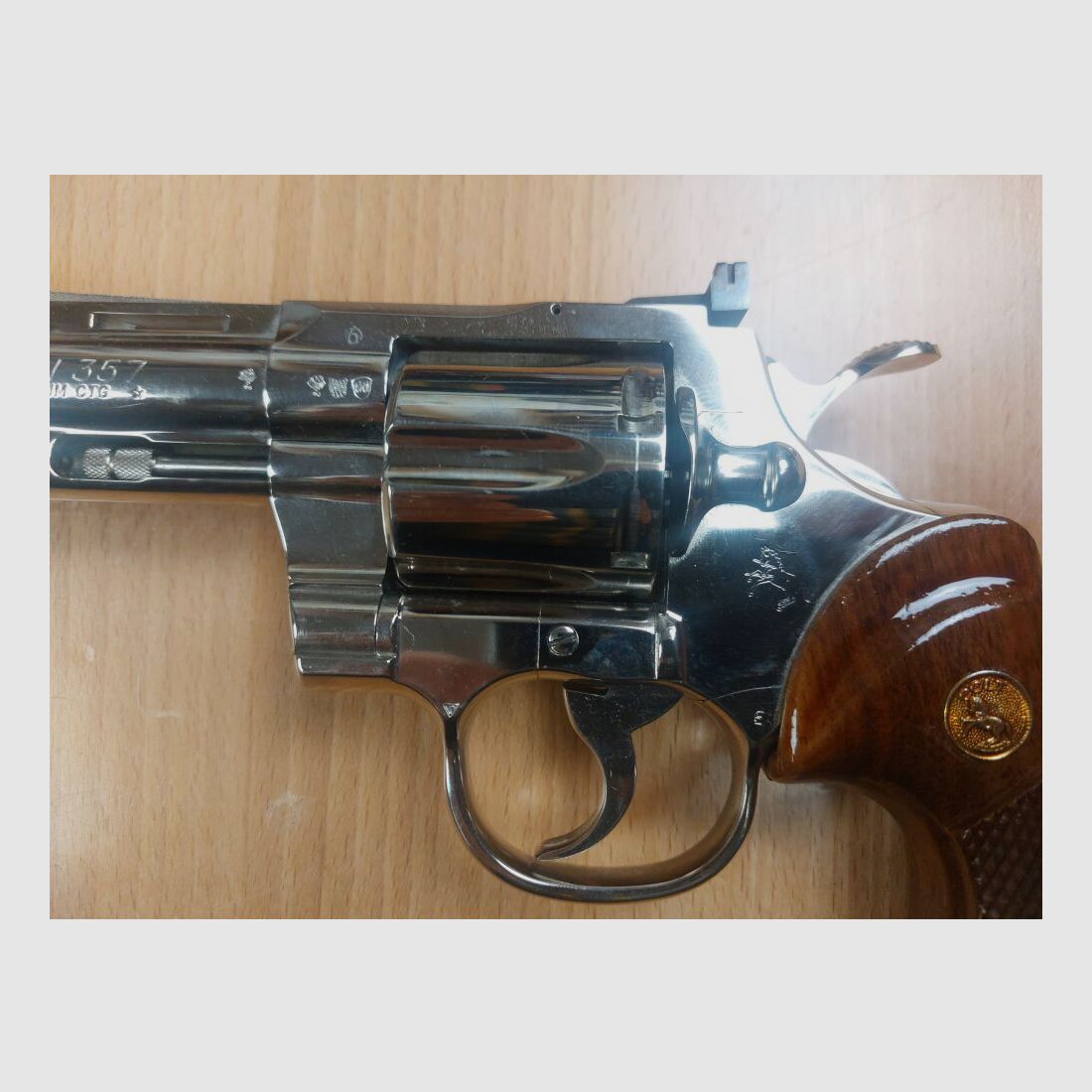 Colt, USA Python, Nickel