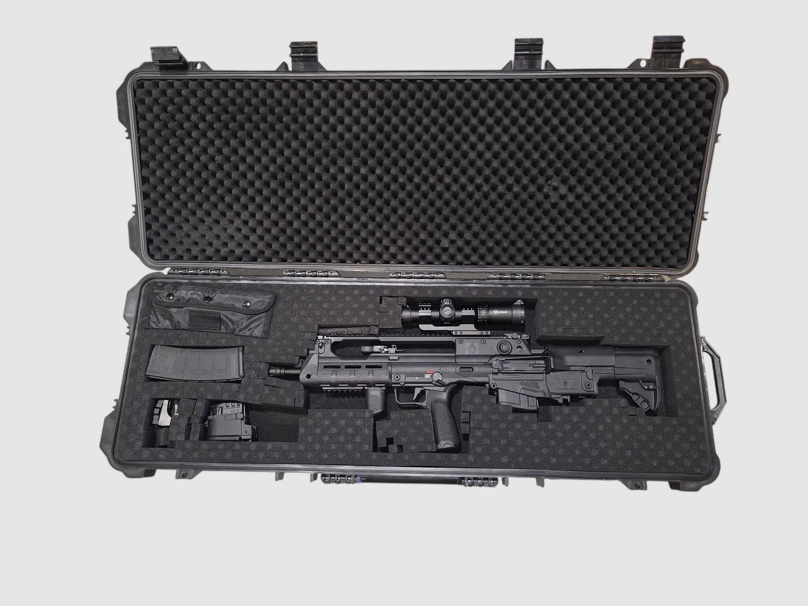 Pack Repetierbüchse Bullpup SPRINGFIELD ARMORY HELLION Schwarz 16″ Kal.223 rem gebraucht, Bild 3 von 3